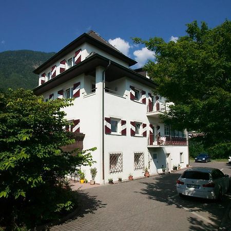 Pension Angergut Cermes Extérieur photo